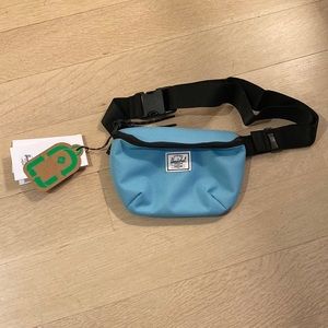 hershel fanny pack